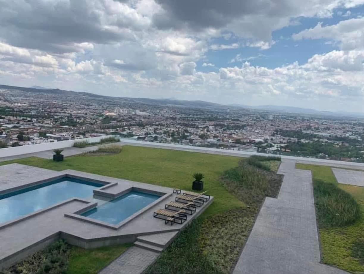 Departamento en Renta o Venta en La Cima Lomas del Marques - 1