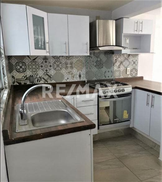 Renta de Departamento muy amplio y remodelado en la Colonia el Mirador - 1
