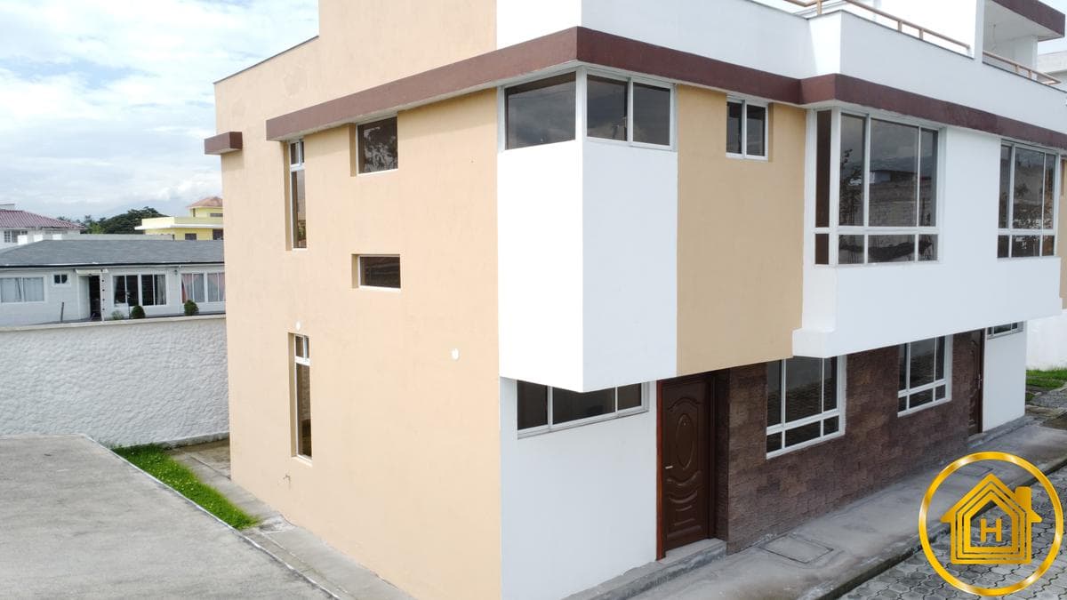 Casas VIP en Conocoto esquineras - 1