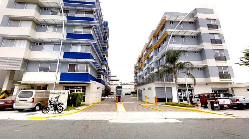 INVERSIÓN IDEAL: OFICINA EN VENTA EN LA AV. JOSÉ CASTILLO, KENNEDY NORTE! - 1