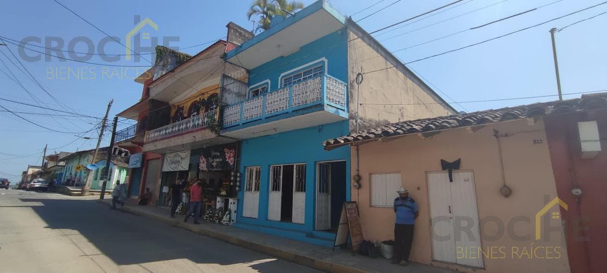 Casa en venta en Tlapacoyan Ver, zona Centro, Av. Principal,comercial. - 1