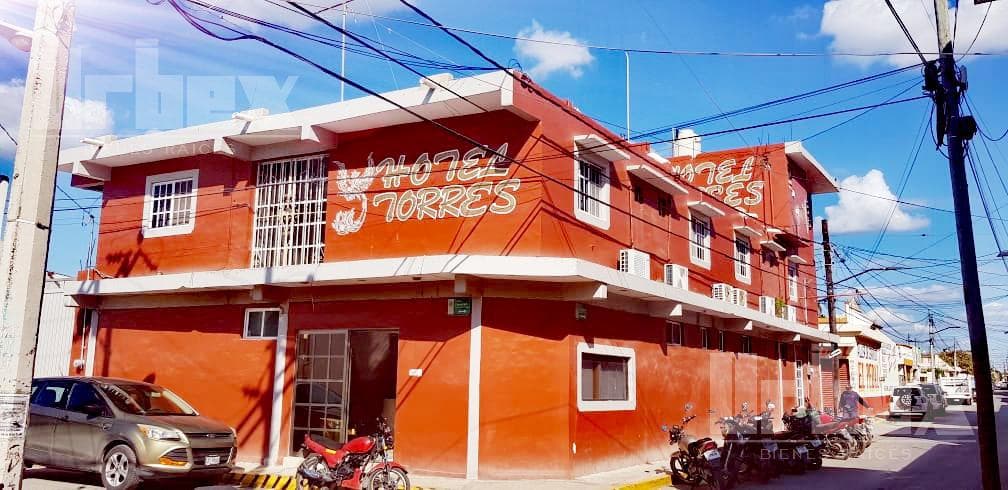 SE VENDE HOTEL EN LA CALLE TAMAULIPAS NUM. II - 1