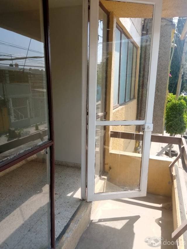 Venta Depto. Agricola Oriental, primer piso con balcón - 1
