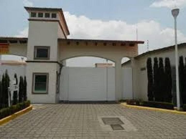 Preciosa casa La Joya Metepec - 1