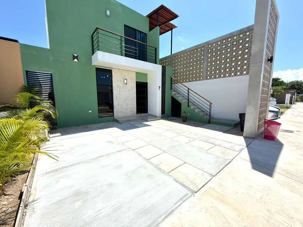 Cara en Renta Residencial Andria - 1