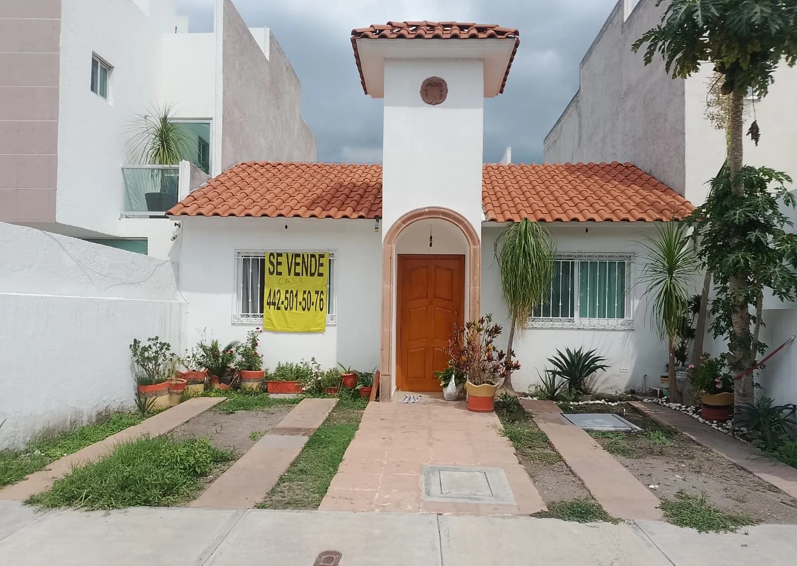 Casa en venta de una planta en Queretaro trato directo - 1