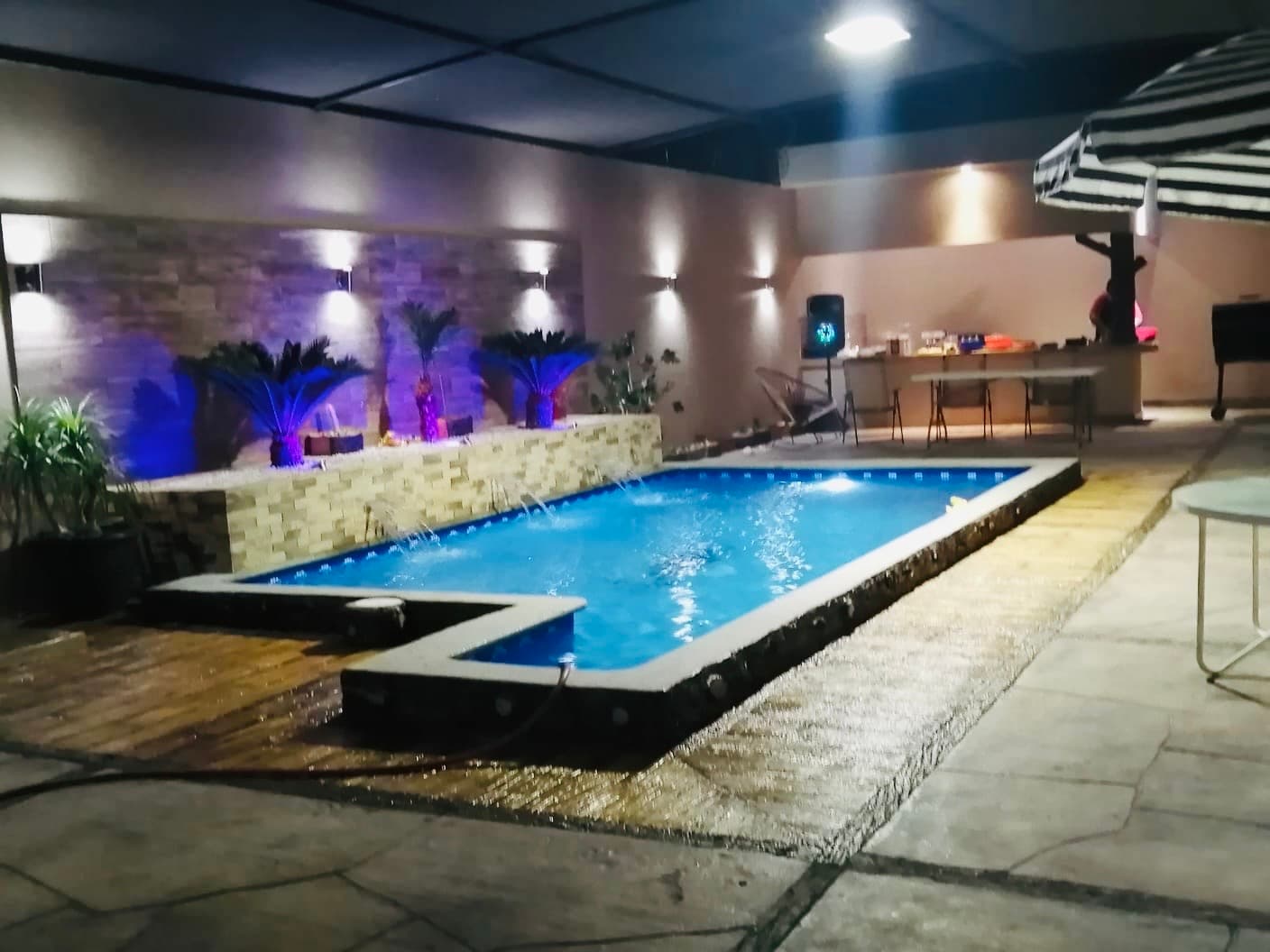 CASA EN RENTA VACACIONAL EN LA PAZ BCS, COL AYUNTAMIENTO - 1