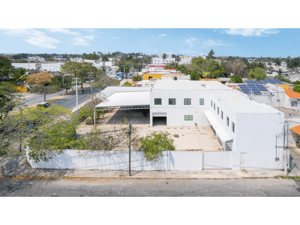 Avenida Itzaes Edificio comercial venta con bodega local y oficina - 1