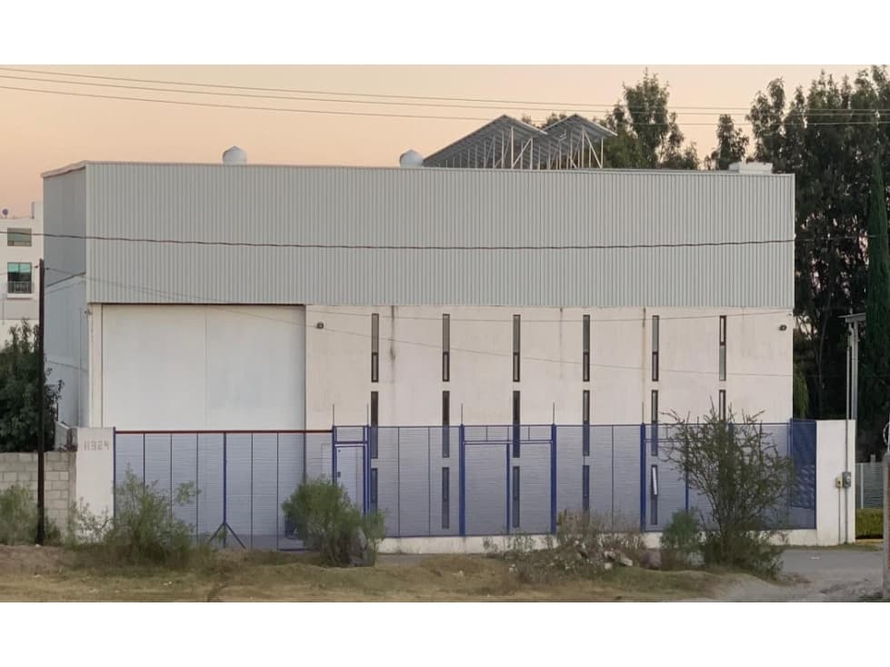 BODEGA INDUSTRIAL EN VENTA Y/O EN RENTA - 1