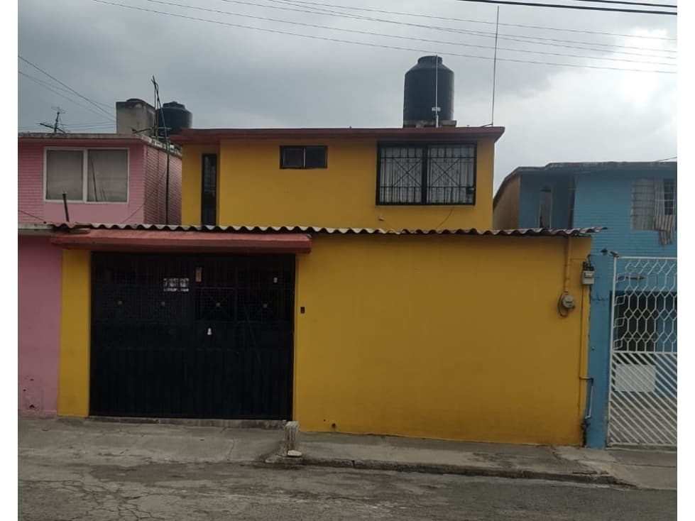 CASA EN VENTA. Monte Chimborazo - 1