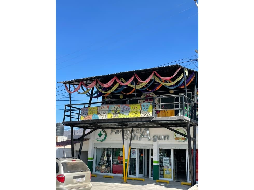 Local comercial con terraza de 170m2 en renta, Cd. Sahagún, Hidalgo - 1