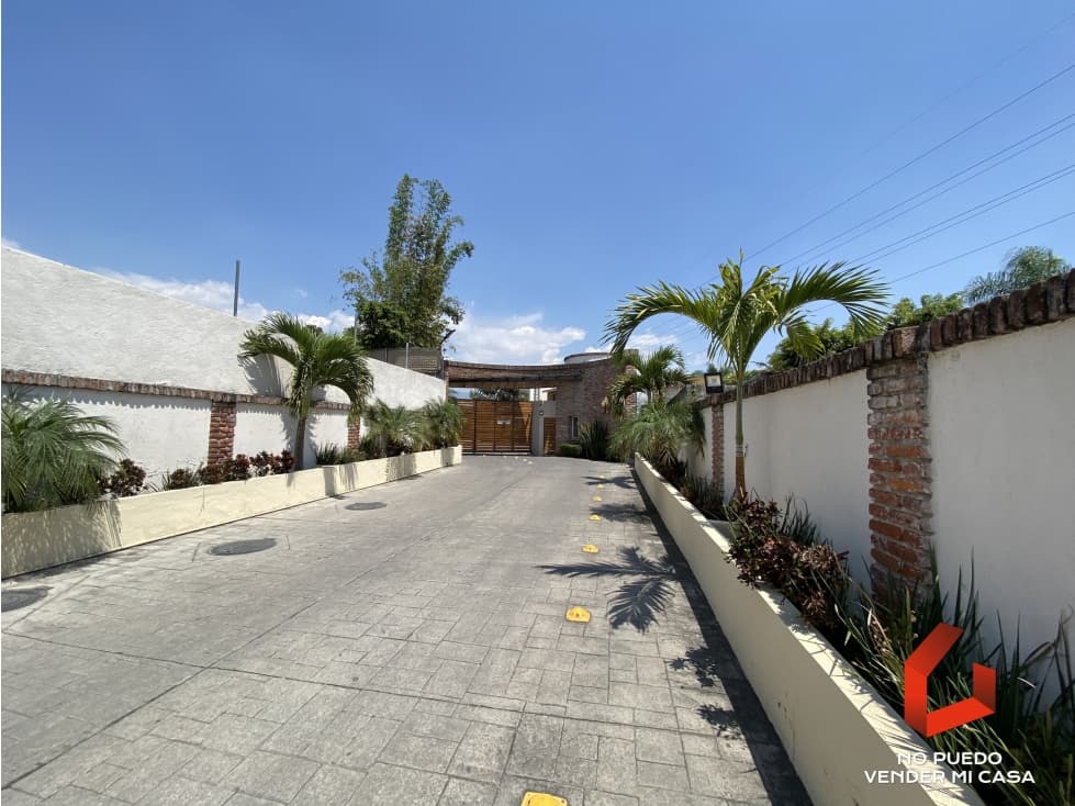 Terreno plano 702m2 en Fracc. Residencial Pavorreal, Jiutepec Morelos - 1
