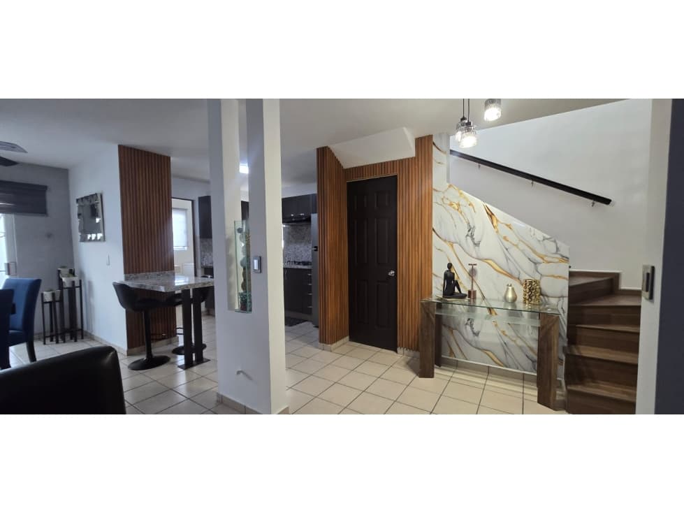 CASA EN VENTA EN PUERTA DE ANAHUAC, ESCOBEDO, NUEVO LEON. - 1