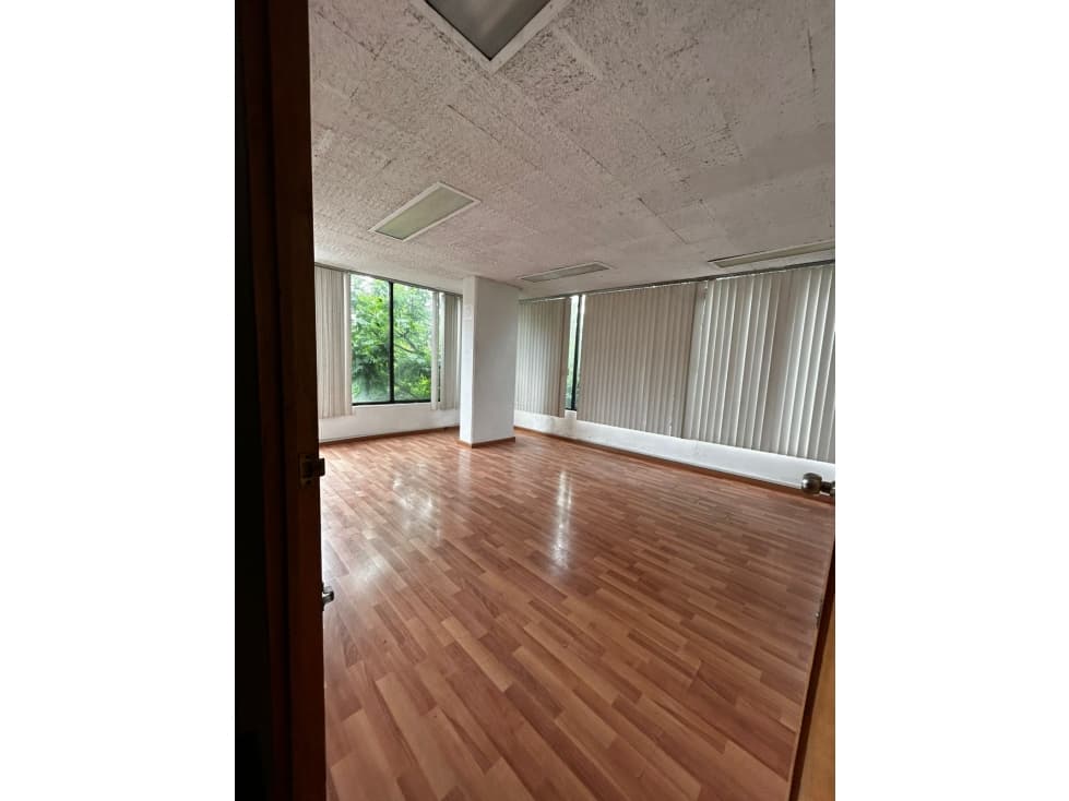 Oficina en Renta 400 m² en Av. Popocatépetl, Benito Juárez - 1