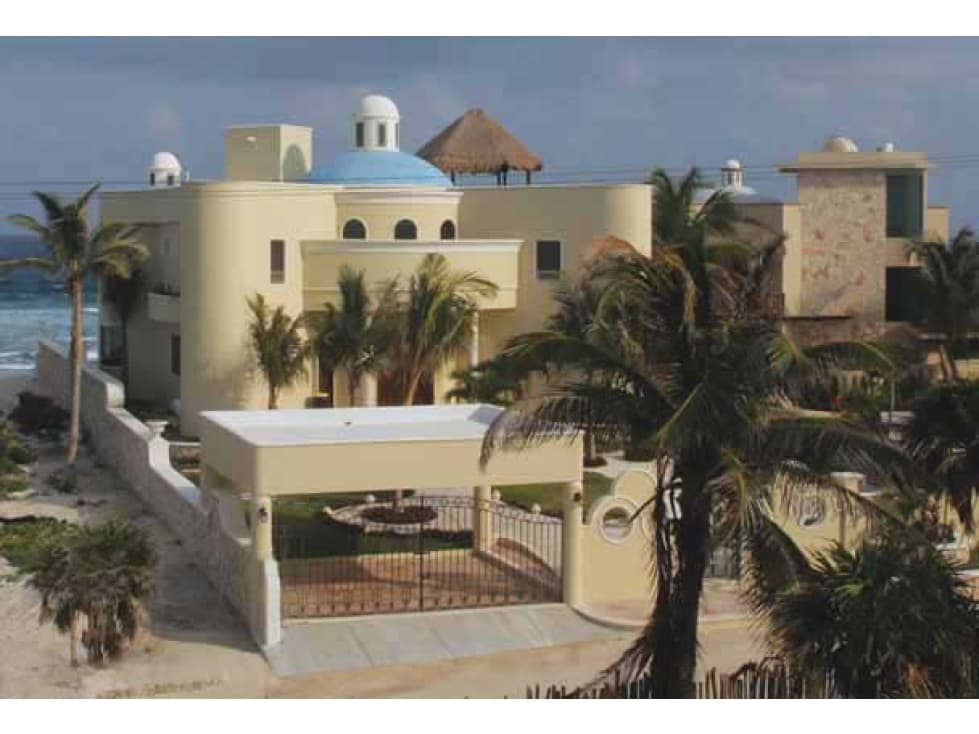 DESLUMBRANTE CASA FRENTE AL MAR EN TULUM - 1