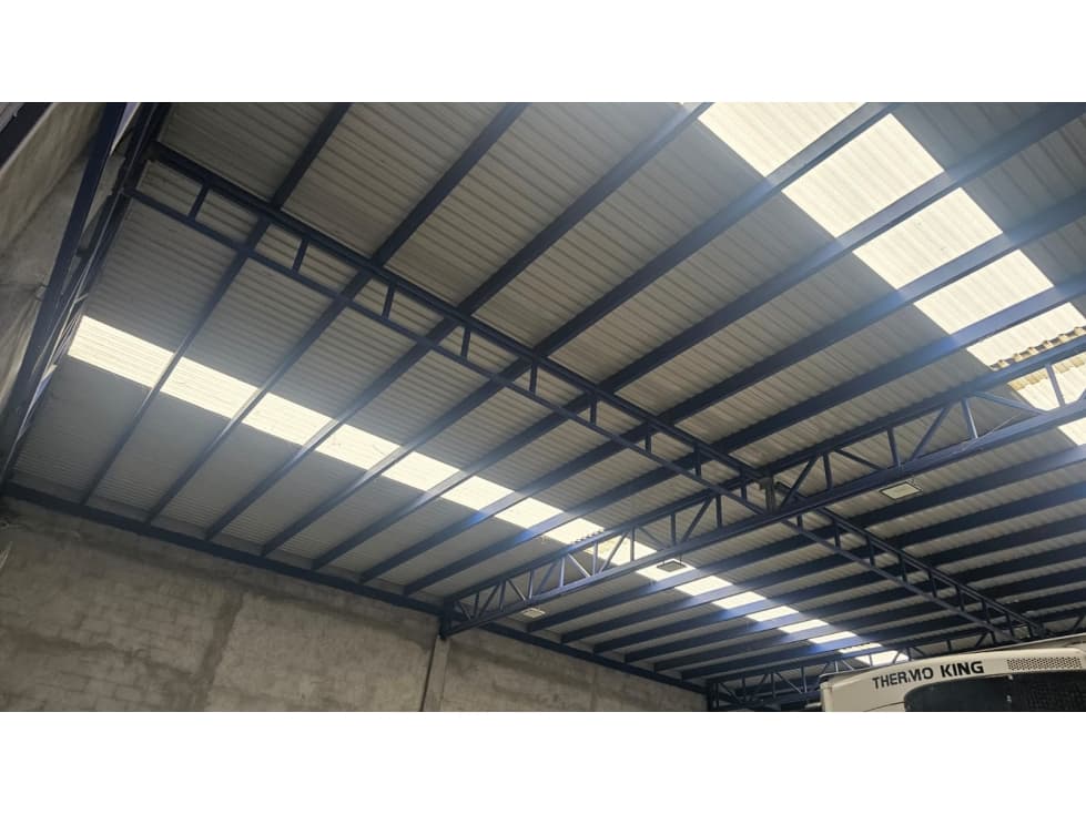 BODEGAS INDUSTRIALES EN RENTA - 1