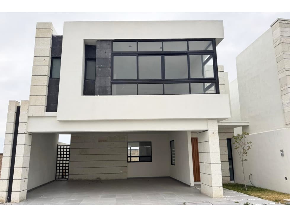 Casa en VENTA en Fracc. La Escondida RCV635773 - 1