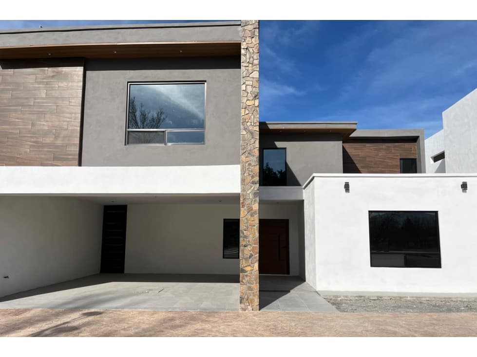 Casa en VENTA en Residencial La Joya RCV636858 - 1