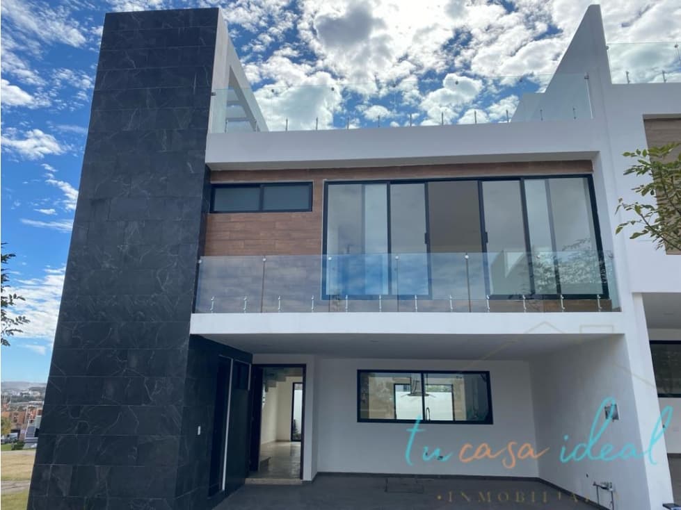 Casa En Venta En Parque Aguascalientes En Lomas De Angelópolis - 1