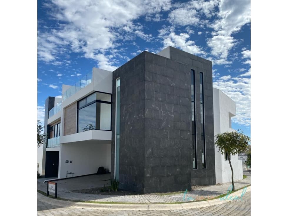 Casa En Venta En Parque Aguascalientes, Lomas De Angelópolis - 1