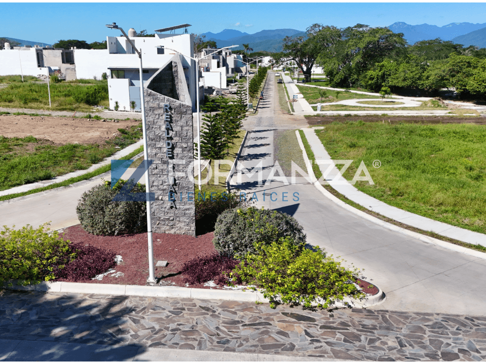 Lotes en Venta en el Residencial Real de Comala en Comala, Colima - 1