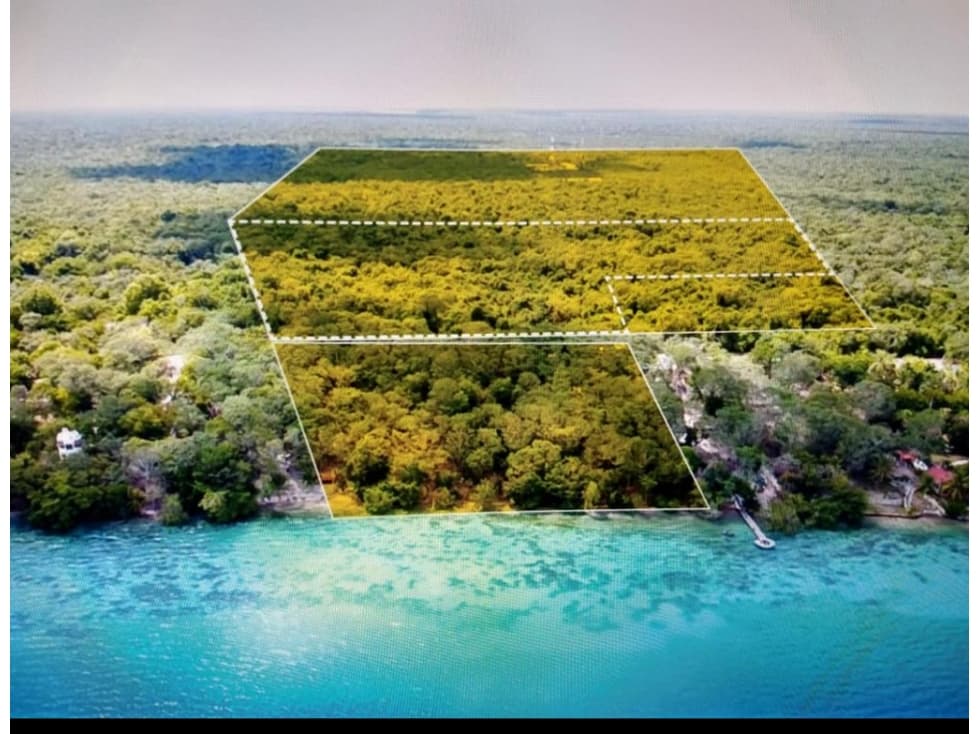 Terreno en Venta 6,000 m² - Bacalar, Quintana Roo - 1