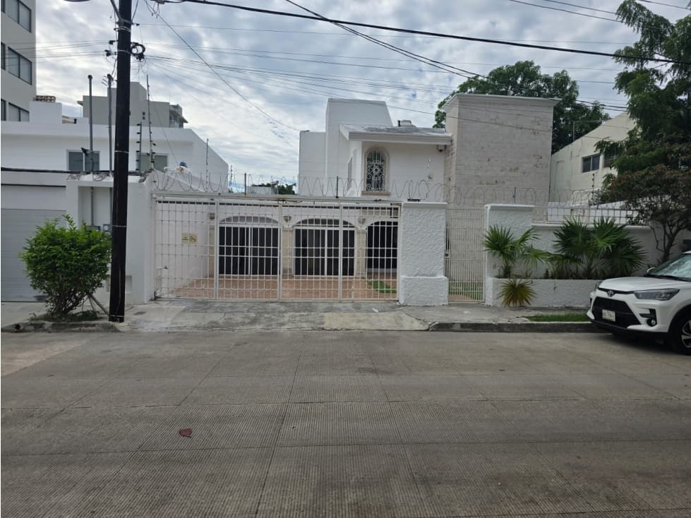Renta de Casa en SM3, Av Bonampak - 1