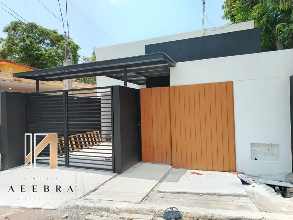 ¡Casa Nueva en Venta a Solo 3 Cuadras de la Laguna del Carpintero! - 1