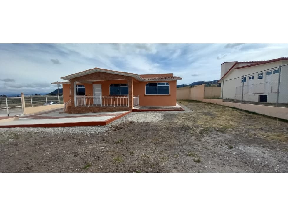Casa en Venta en Hacienda La Purísima Ixtlahuaca, Estado de México - 1