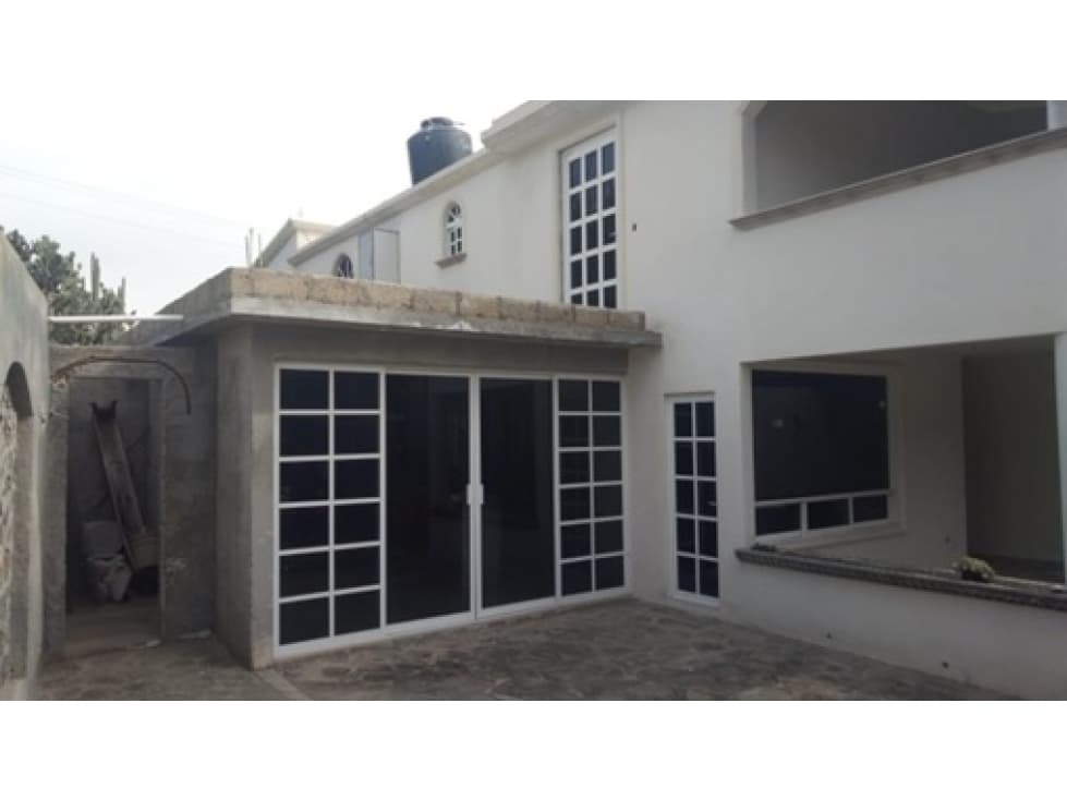 Casa Residencial con gran terreno en Cerro Colorado, Hidalgo - 1