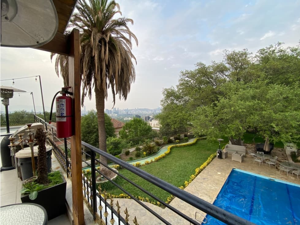Casa en Venta en Valle de San Ángel. San Pedro Garza García. N.L. - 1