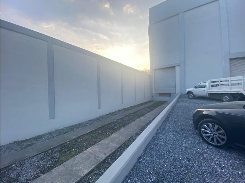 Bodega en renta Futuro Nogalar, San Nicolás de los Garza N.L. - 1