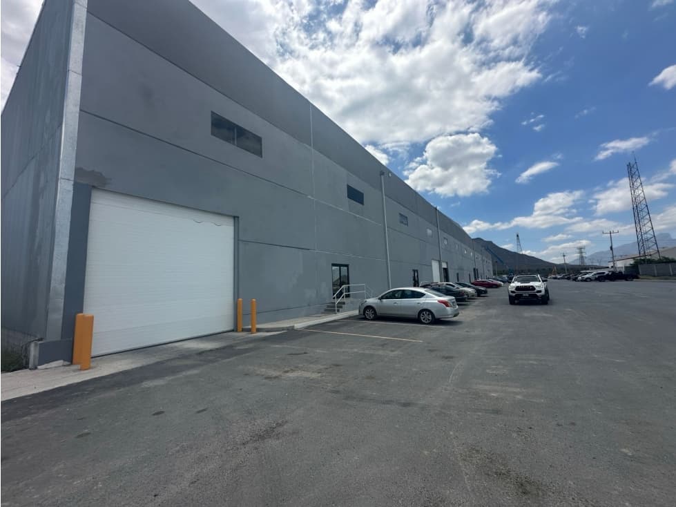 Bodega Industrial en Renta en Santa Catarina - 1