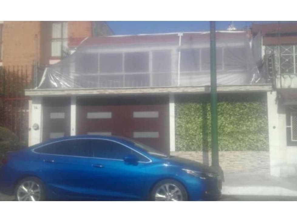 Casa en Remate en Jardín Balbuena, F-1802 - 1