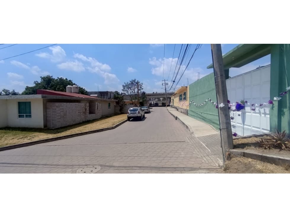 LOTE EN VENTA ESQUINA ACUITLAPILCO MUY CERCA DE LA IGLESIA - 1