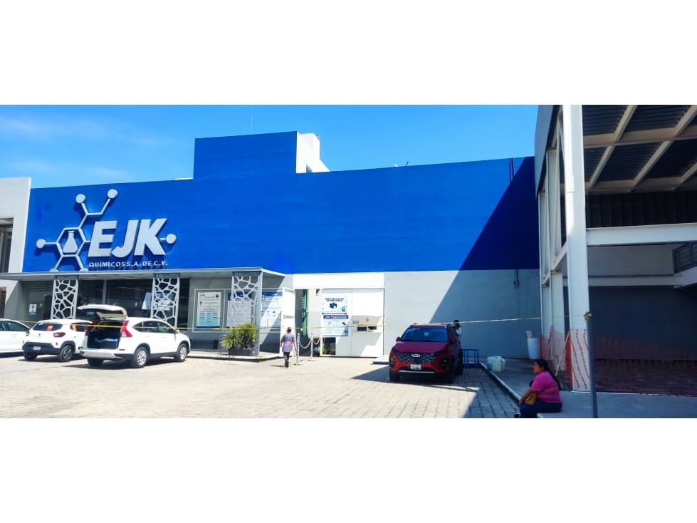 Plaza comercial en renta cerca de liverpool Tlaxcala - 1