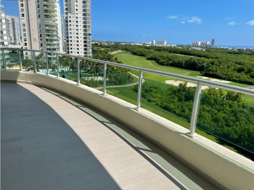 Departamento amplio en venta Isola Cancun - 1