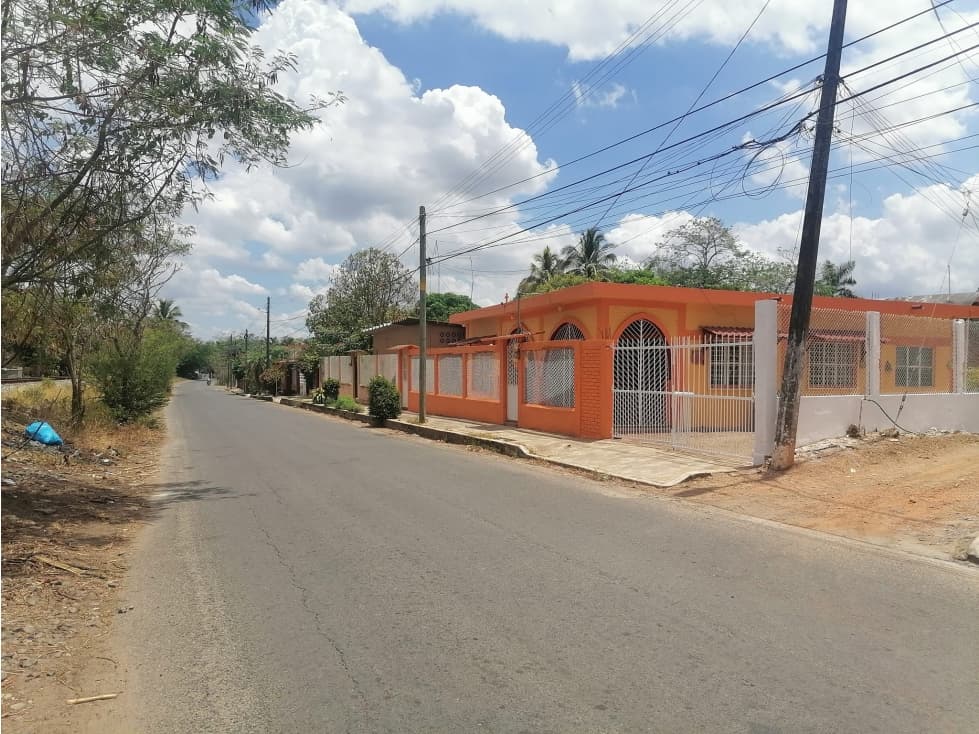 CASA GRANDE EN TRES VALLES, VERACRUZ - 1