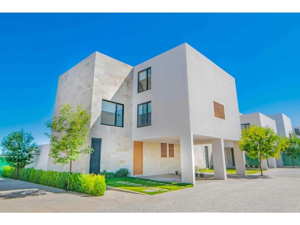 Casa en Venta Lomas de Angelópolis III - 1