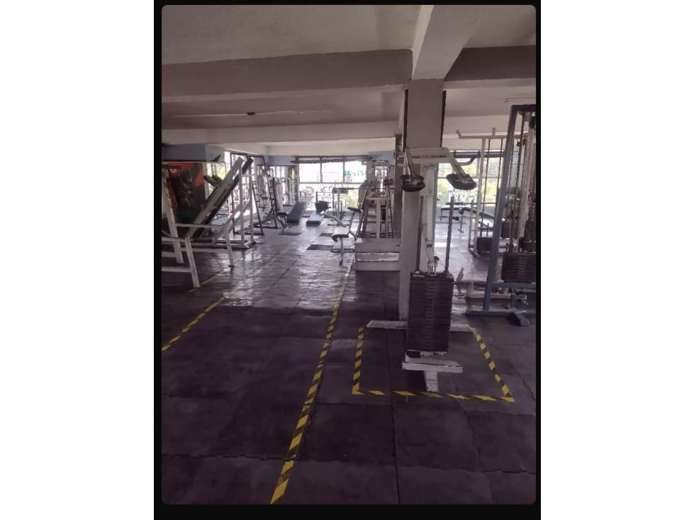 VENTA DE EDIFICIO CON LOCALES COMERCIALES CUERNAVACA - 1