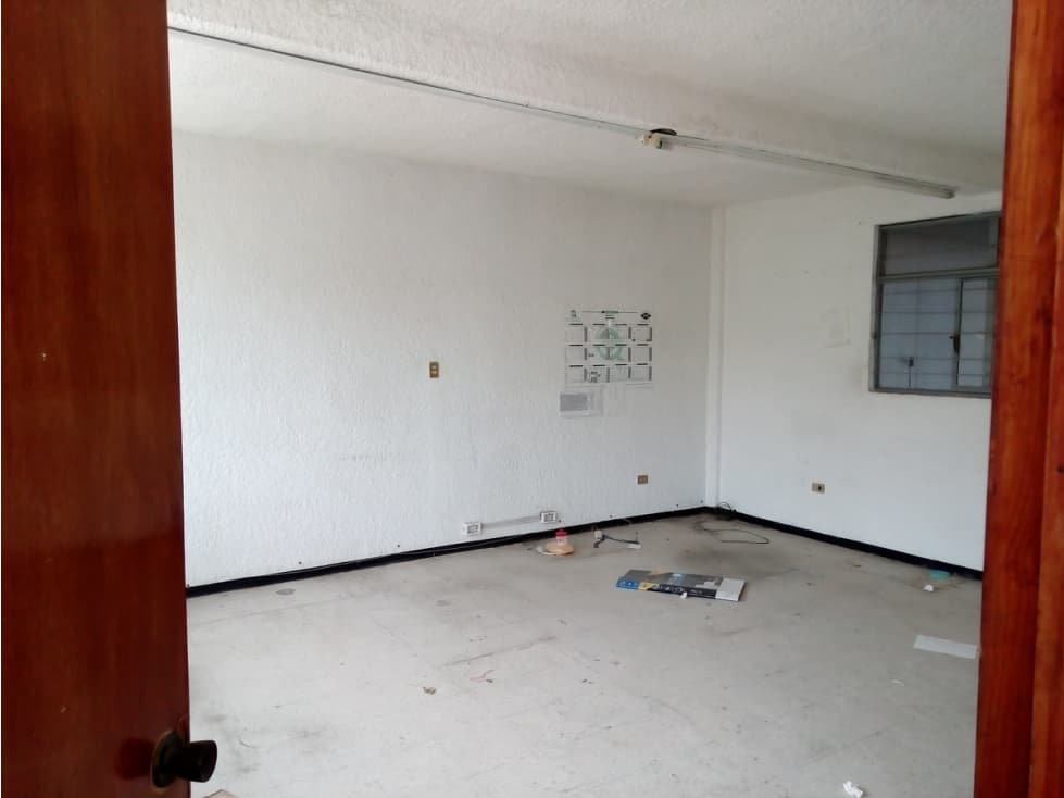 Oficinas en renta, Piso completo en renta en lomas de occipaco - 1