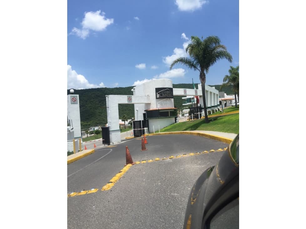 TERRENO EN VENTA CUMBRES DEL CIMATARIO QRO. - 1