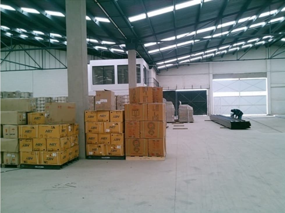 Bodega En Renta Industrial Xhala - 1