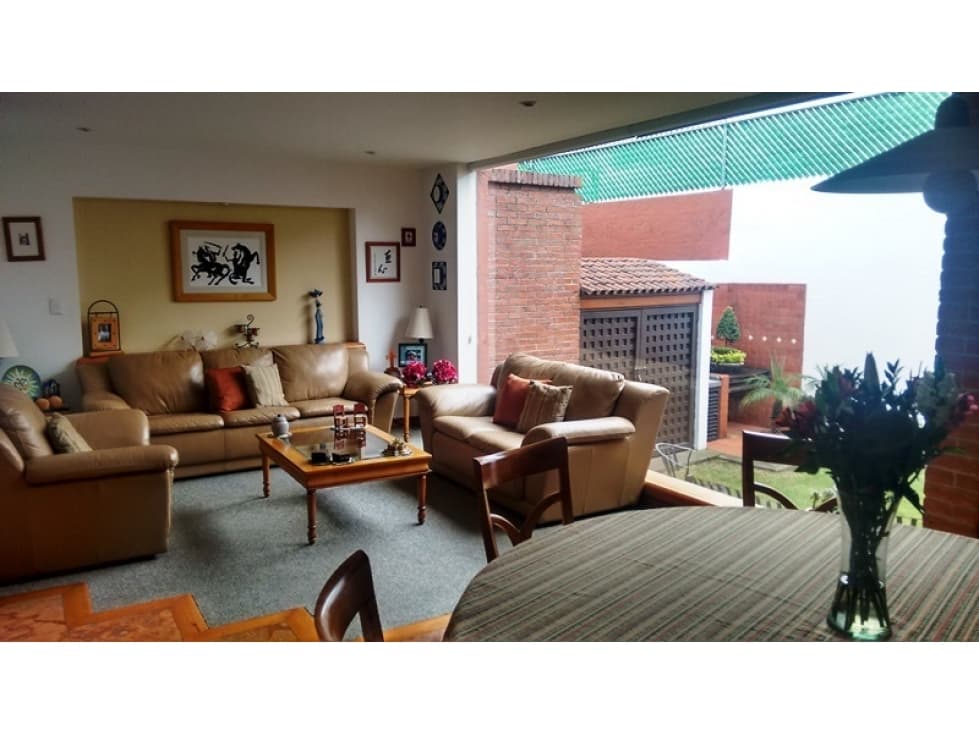 Hermosa casa en renta en Lomas Verdes - 1