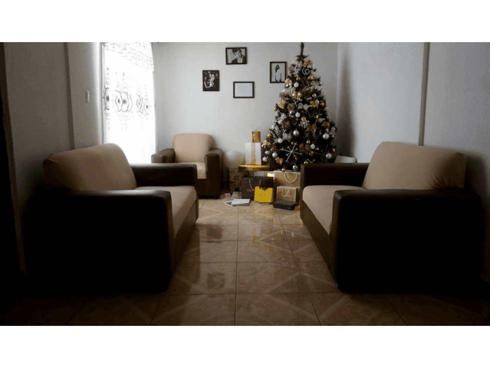 Excelente casa en AZCAPOTZALCO - 1