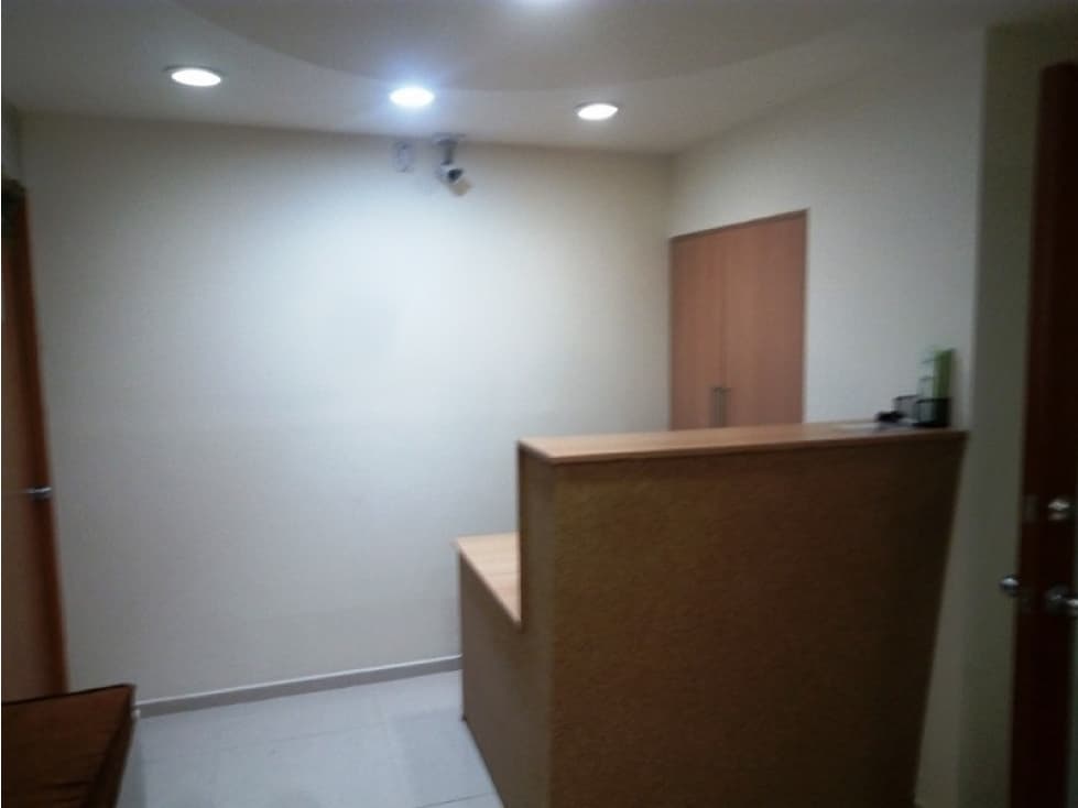 Oficinas en Roma Sur excelente ubicación - 1