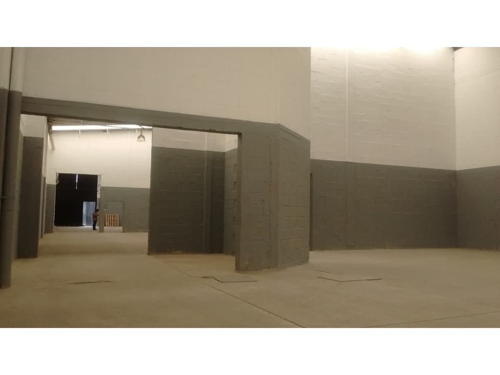 VENTA BODEGA INDUSTRIAL EN NAUCALPAN - 1
