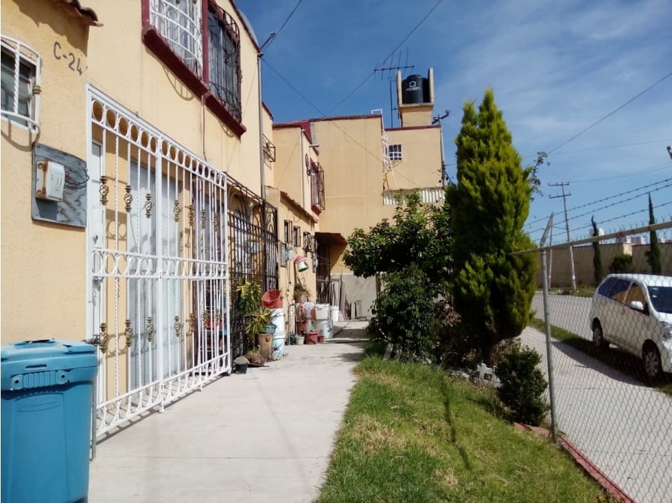 CASA EN CONDOMINIO EN VENTA FRACC. LA PIEDAD, CUAUTITLAN IZCALLI. - 1