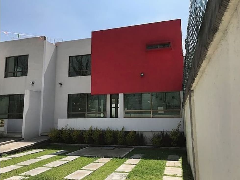Casa en Venta en Lago de Guadalupe Cuautitlán Izcalli - 1