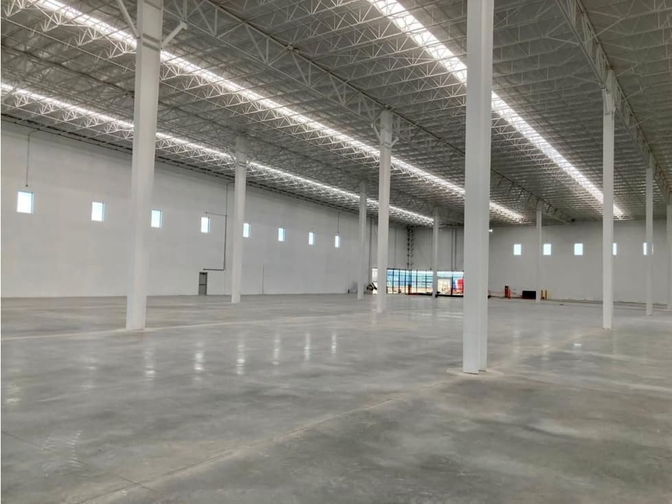 NAVE INDUSTRIAL EN RENTA ZUMPANGO - 1